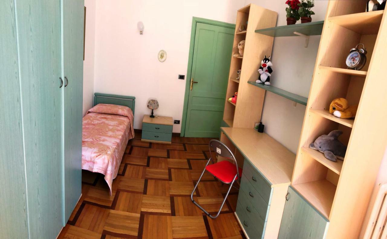 Apartment Sweet *